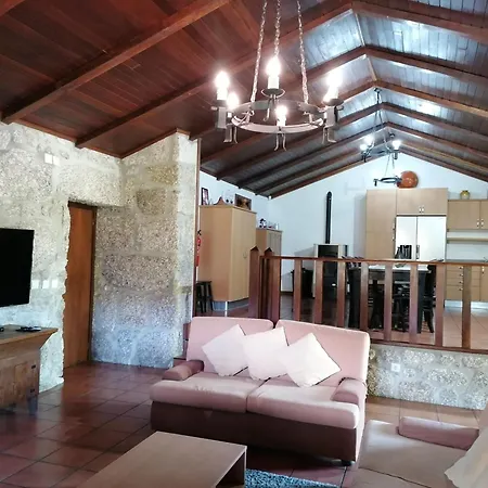 Casa De Ferias Do Parque Da Peneda Geres *