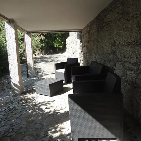 Casa De Ferias Do Parque Da Peneda Geres * Vila Verde (Braga)