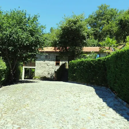 Casa De Ferias Do Parque Da Peneda Geres *