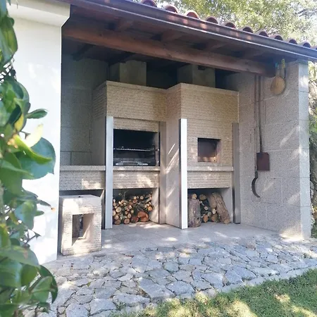 Casa De Ferias Do Parque Da Peneda Geres بيت للعطل
