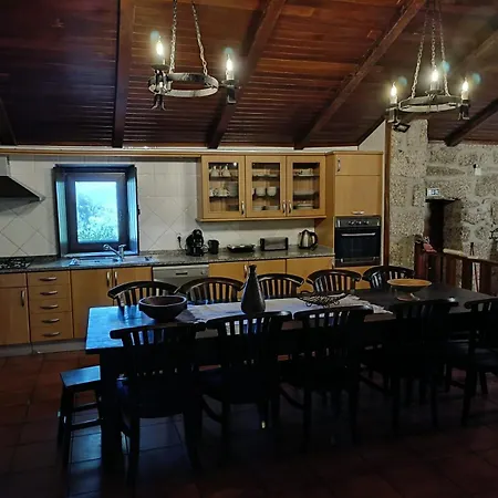 Casa De Ferias Do Parque Da Peneda Geres بيت للعطل *