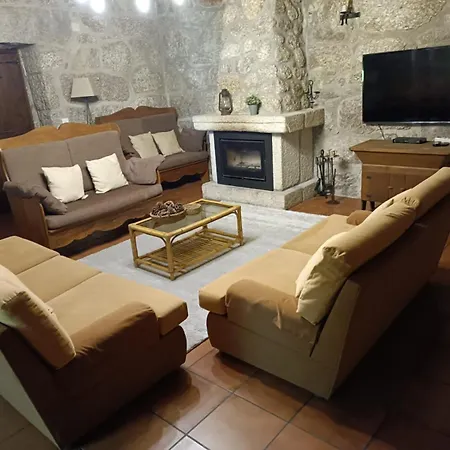 بيت للعطل Casa De Ferias Do Parque Da Peneda Geres *