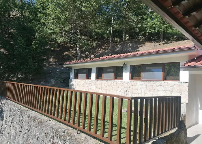 Casa De Ferias Do Parque Da Peneda Geres